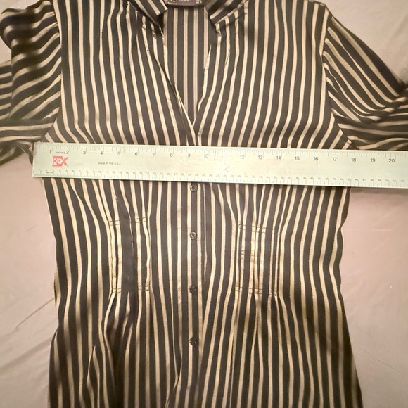 Zara Black and Gold Button Down Shirt with Notched Collar Size Large - Picture 7 of 9